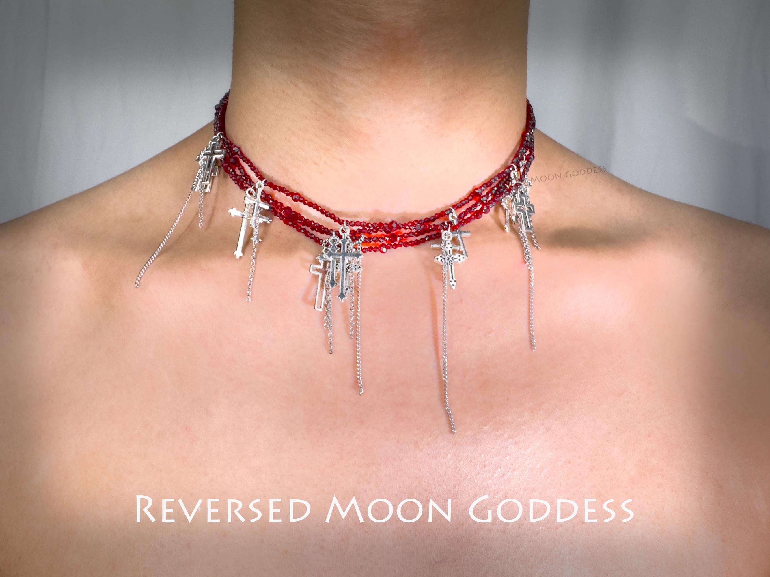 Red Junk Heaven Die Cross Necklace, Gothic Cross Pendant with Sacred Red Beads, Vintage Charm Necklace, Y2K Alternative Jewelry,Memento Gift