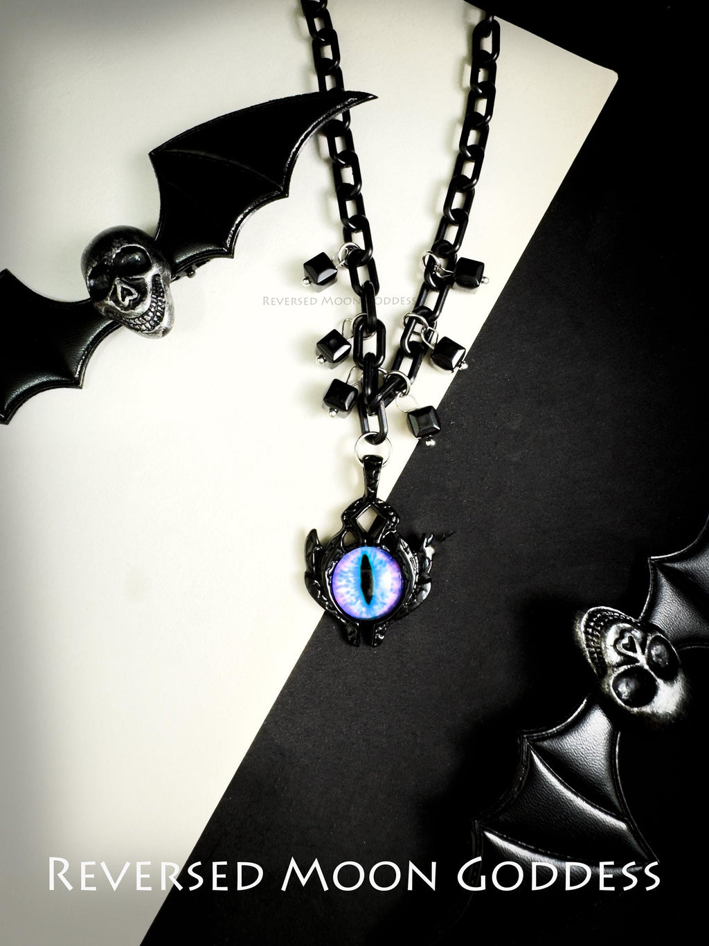 Evil Eye Necklace, Gothic Black Pendant, Vintage Chain Jewelry, Vampire Aesthetic Necklace, Adjustable Lucky Talisman, 2Yk, Hip Pop Necklace