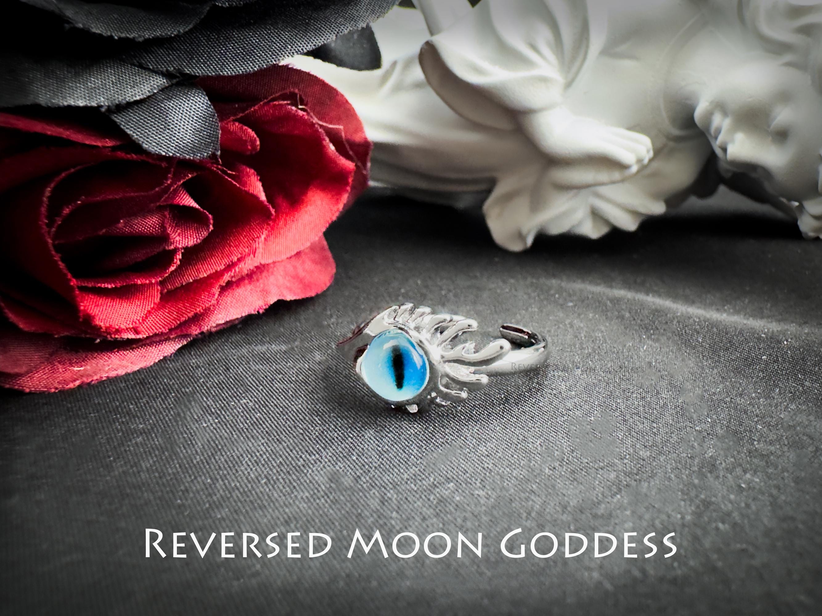 Blue Crystal Magic Eye Ring Set: Titanium Steel Stackable Rings