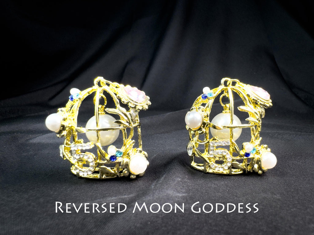 Vintage Gold Birdcage Earrings, Luxury Crystal Pearl Studs, Elegant Jewelry for Women, Unique Cage Design, Gift for Her, Statement Earrings