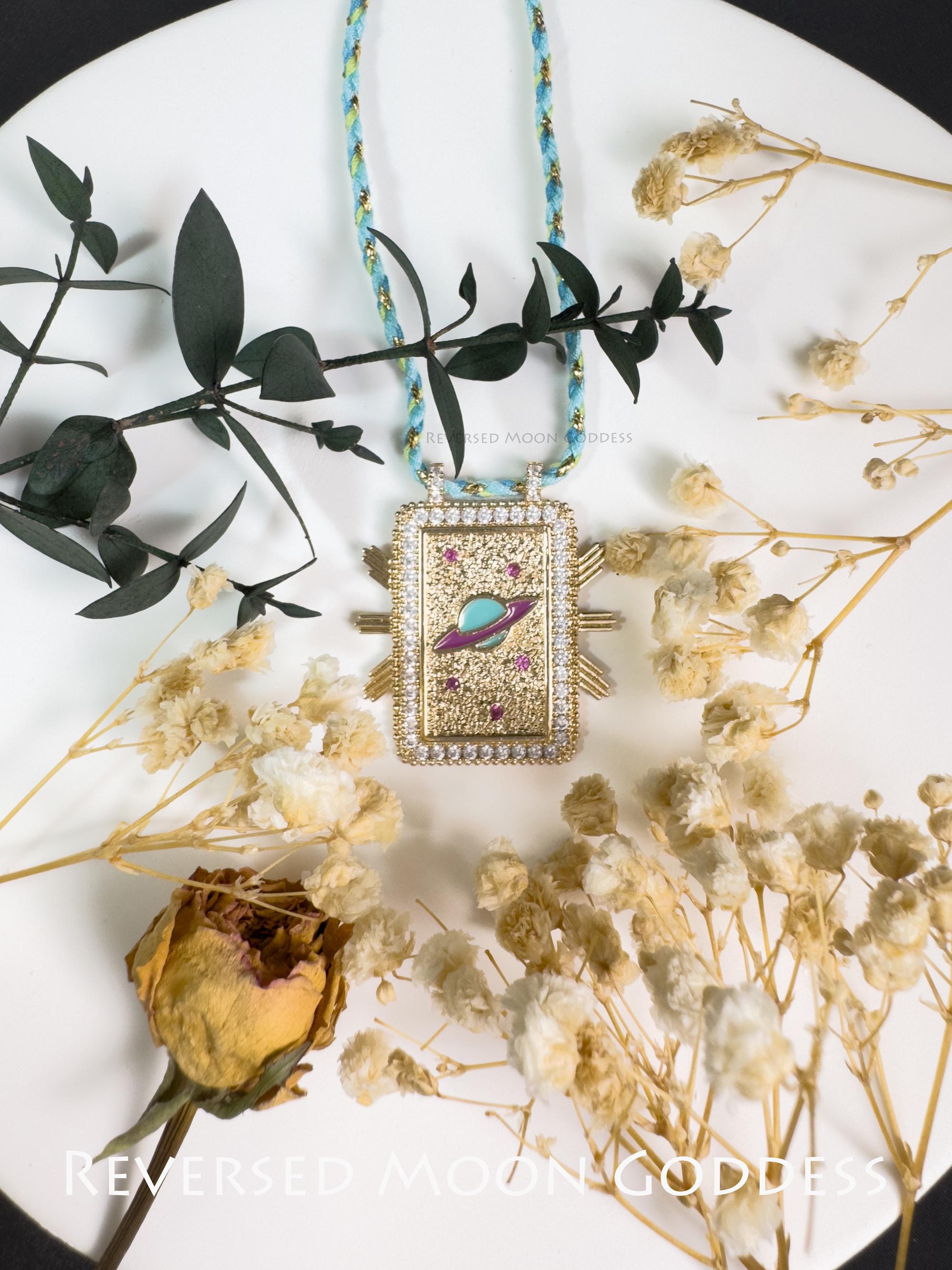 Rainbow Tarot Pendant Necklace: 14K Gold-Plated Y2K Astrology Amulet
